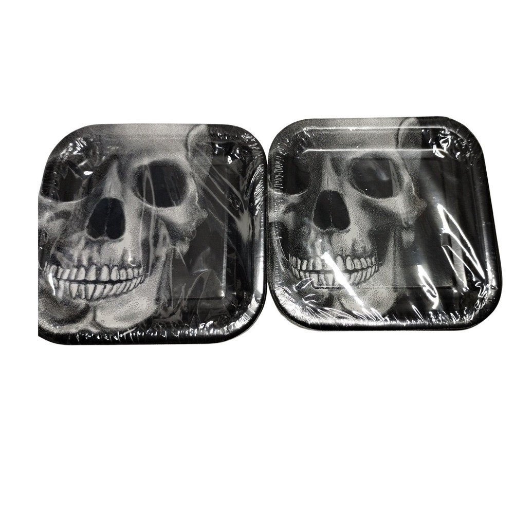 NEW Mainstays Black Skull Halloween Party Plates 6.9" Set of 2 Packs 20 Total